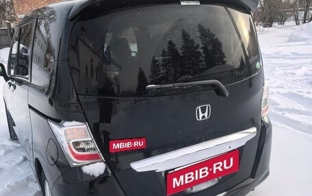 Honda Freed I, 2012 год, 1 300 000 рублей, 7 фотография