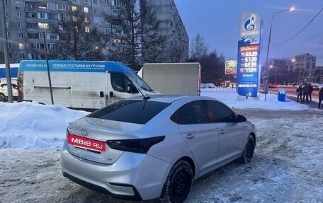 Hyundai Solaris II рестайлинг, 2017 год, 1 250 000 рублей, 2 фотография