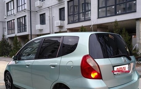 Honda Fit III, 2003 год, 450 000 рублей, 2 фотография