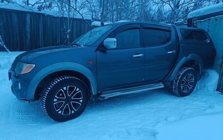 Mitsubishi L200 IV рестайлинг, 2008 год, 800 000 рублей, 2 фотография