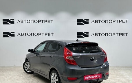 Hyundai Solaris II рестайлинг, 2011 год, 599 000 рублей, 3 фотография