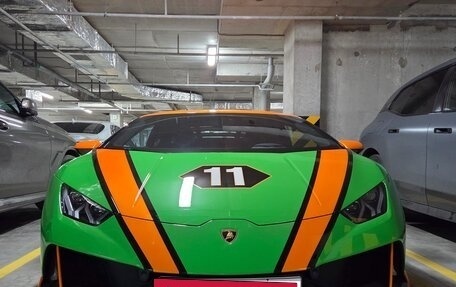 Lamborghini Huracán, 2020 год, 29 900 000 рублей, 2 фотография