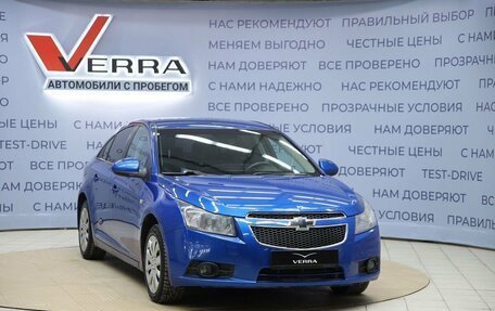 Chevrolet Cruze II, 2011 год, 690 000 рублей, 3 фотография