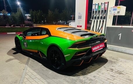 Lamborghini Huracán, 2020 год, 29 900 000 рублей, 5 фотография