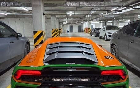 Lamborghini Huracán, 2020 год, 29 900 000 рублей, 9 фотография