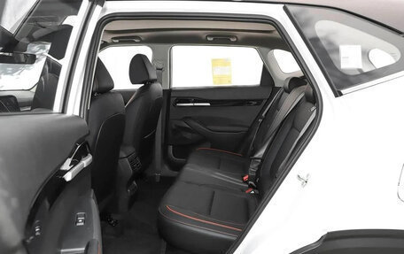 KIA Seltos I, 2026 год, 2 500 000 рублей, 11 фотография