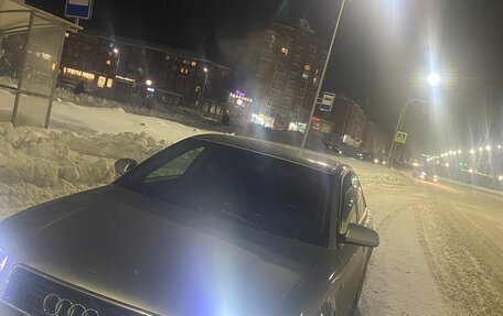 Audi A4, 2001 год, 350 000 рублей, 1 фотография