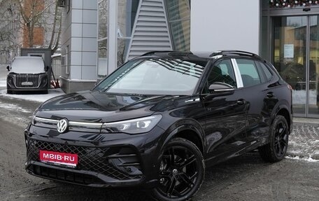 Volkswagen Tiguan, 2025 год, 4 900 000 рублей, 1 фотография