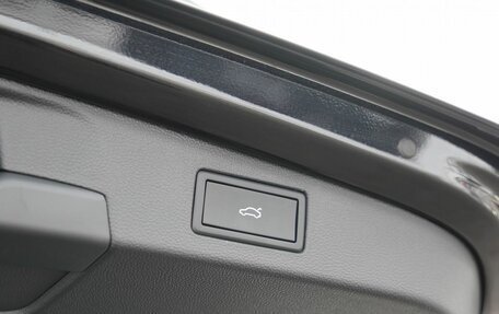 Volkswagen Tiguan, 2025 год, 4 900 000 рублей, 9 фотография