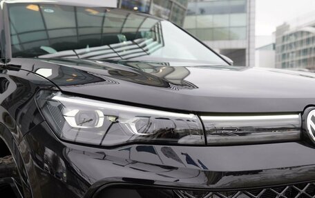 Volkswagen Tiguan, 2025 год, 4 900 000 рублей, 10 фотография