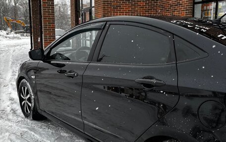 Hyundai Solaris II рестайлинг, 2011 год, 680 000 рублей, 6 фотография