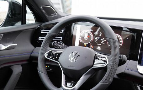 Volkswagen Tiguan, 2025 год, 4 900 000 рублей, 30 фотография