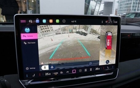 Volkswagen Tiguan, 2025 год, 4 900 000 рублей, 28 фотография