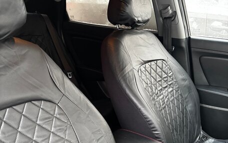 Hyundai Solaris II рестайлинг, 2011 год, 680 000 рублей, 11 фотография