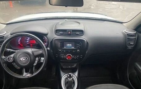 KIA Soul II рестайлинг, 2016 год, 1 230 000 рублей, 3 фотография