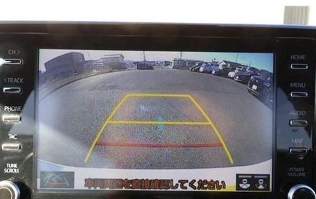 Toyota Yaris, 2023 год, 1 360 000 рублей, 10 фотография