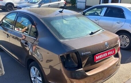 Skoda Rapid I, 2018 год, 850 000 рублей, 6 фотография