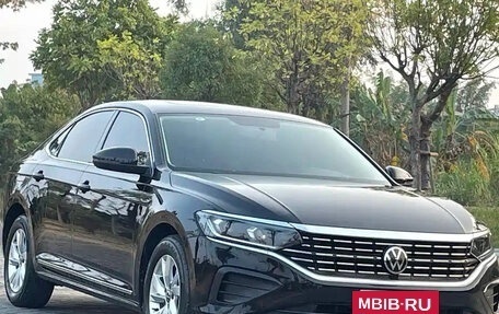 Volkswagen Passat B8 рестайлинг, 2021 год, 1 640 000 рублей, 4 фотография