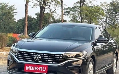 Volkswagen Passat B8 рестайлинг, 2021 год, 1 640 000 рублей, 2 фотография