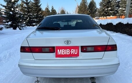 Toyota Camry, 1998 год, 450 000 рублей, 5 фотография