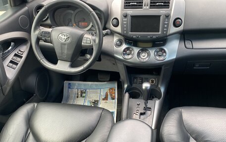 Toyota RAV4, 2011 год, 1 460 000 рублей, 4 фотография