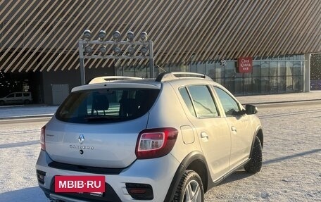 Renault Sandero II рестайлинг, 2015 год, 1 000 000 рублей, 8 фотография