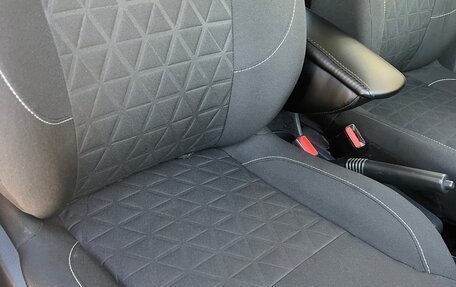 Renault Sandero II рестайлинг, 2015 год, 1 000 000 рублей, 22 фотография