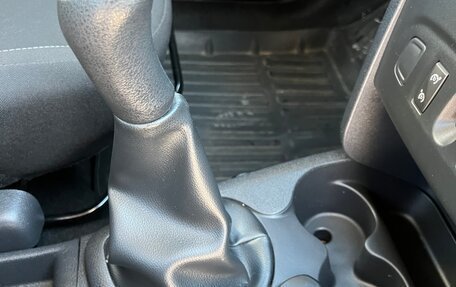 Renault Sandero II рестайлинг, 2015 год, 1 000 000 рублей, 24 фотография