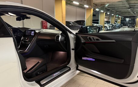 BMW 8 серия, 2019 год, 9 000 000 рублей, 10 фотография