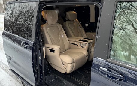 Mercedes-Benz V-Класс, 2019 год, 6 000 000 рублей, 7 фотография