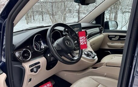 Mercedes-Benz V-Класс, 2019 год, 6 000 000 рублей, 4 фотография