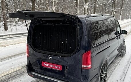 Mercedes-Benz V-Класс, 2019 год, 6 000 000 рублей, 11 фотография