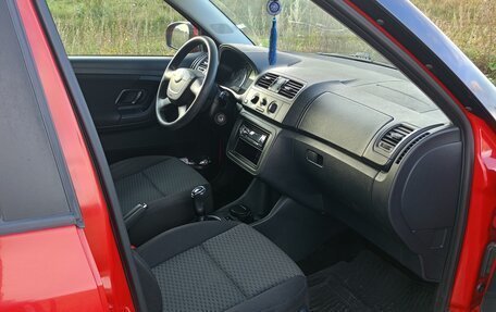 Skoda Fabia II, 2011 год, 590 000 рублей, 7 фотография