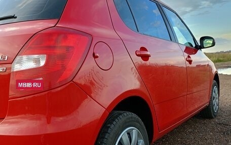 Skoda Fabia II, 2011 год, 590 000 рублей, 5 фотография