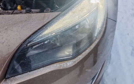 Opel Astra J, 2012 год, 900 000 рублей, 11 фотография