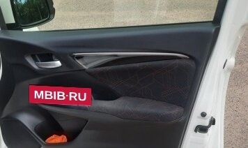 Honda Fit III, 2013 год, 1 360 000 рублей, 6 фотография