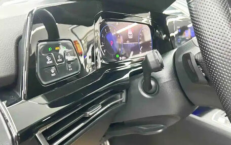 Volkswagen Golf VIII, 2021 год, 1 311 000 рублей, 10 фотография