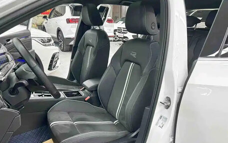 Volkswagen Golf VIII, 2021 год, 1 311 000 рублей, 15 фотография