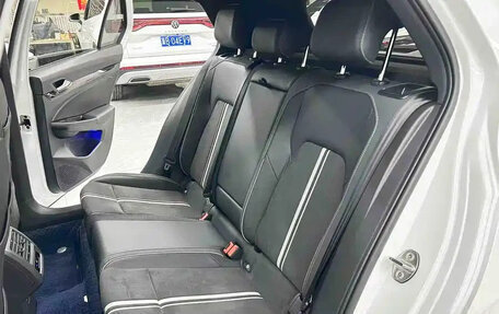 Volkswagen Golf VIII, 2021 год, 1 311 000 рублей, 14 фотография