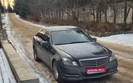 Mercedes-Benz C-Класс, 2011 год, 1 380 000 рублей, 1 фотография