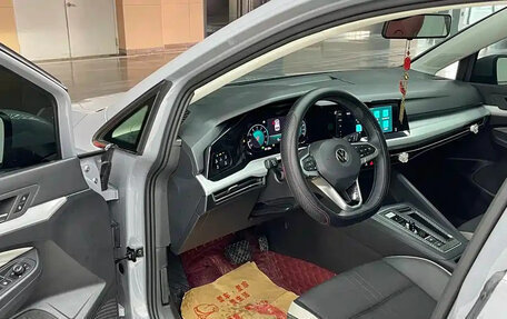 Volkswagen Golf VIII, 2021 год, 1 311 000 рублей, 16 фотография