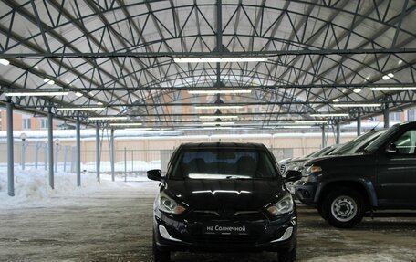 Hyundai Solaris II рестайлинг, 2011 год, 730 000 рублей, 8 фотография