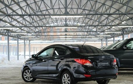 Hyundai Solaris II рестайлинг, 2011 год, 730 000 рублей, 3 фотография