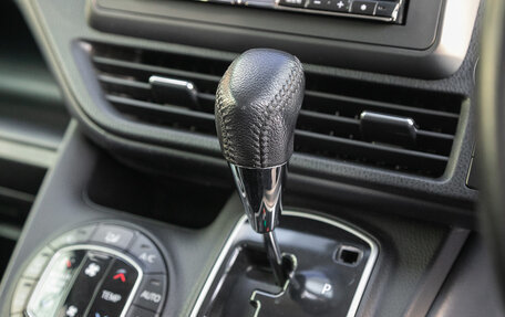 Toyota Voxy III, 2015 год, 1 898 000 рублей, 11 фотография