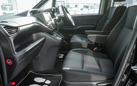 Toyota Voxy III, 2015 год, 1 898 000 рублей, 20 фотография