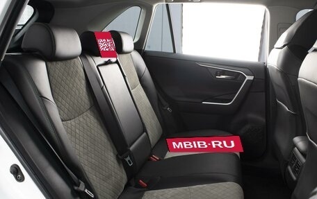 Toyota RAV4, 2025 год, 4 450 000 рублей, 6 фотография