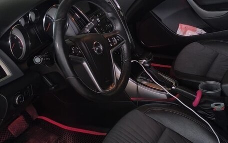 Opel Astra J, 2014 год, 700 000 рублей, 10 фотография