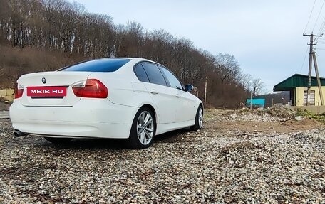 BMW 3 серия, 2008 год, 900 000 рублей, 2 фотография