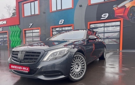 Mercedes-Benz Maybach S-Класс, 2014 год, 2 800 000 рублей, 10 фотография