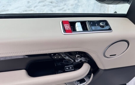 Land Rover Range Rover IV рестайлинг, 2021 год, 9 990 000 рублей, 20 фотография